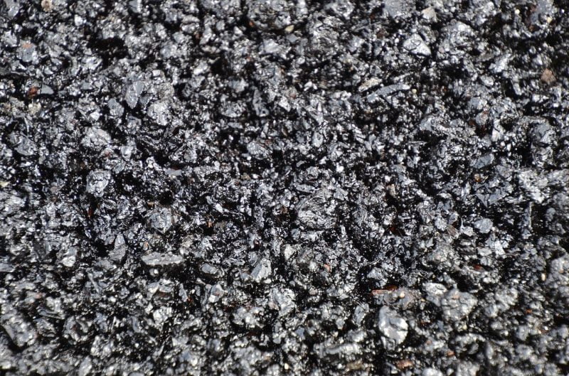 Differences between Bitumen and Tar